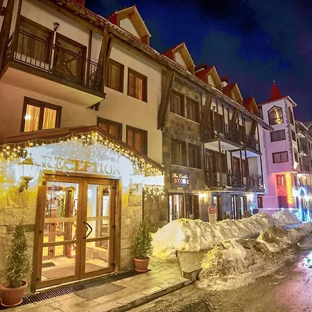 Cozy In Castle Complex On The Slope Apartment *